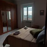 View Apartment Rom