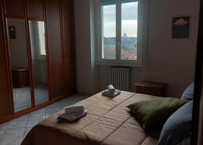View Apartment Rom